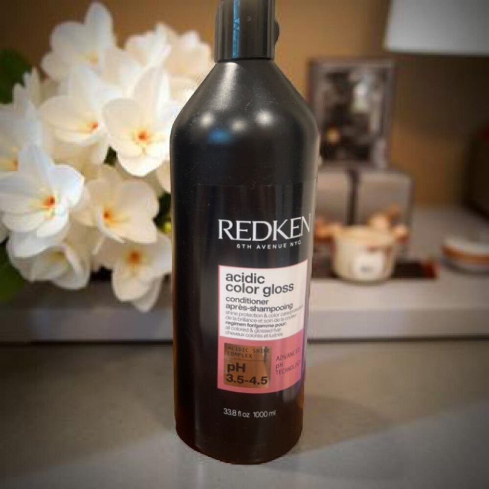 Redken Acidic Color Gloss Conditioner 33.8 oz